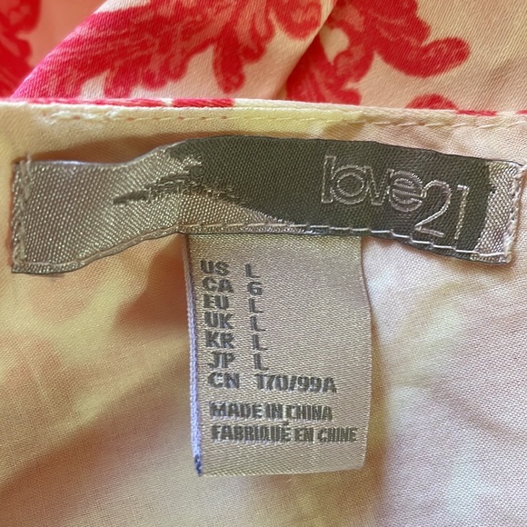 Love 21 fully lined lightweight sundress 95% cotton & 5% spandex rayon blend. - Picture 7 of 12